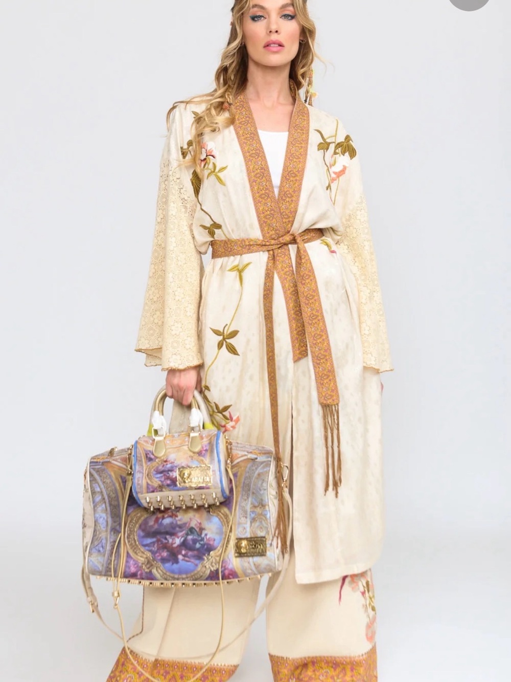 Reversible Embroidered Cream and Coppet Crane Kimono by Aratta #fall #boho